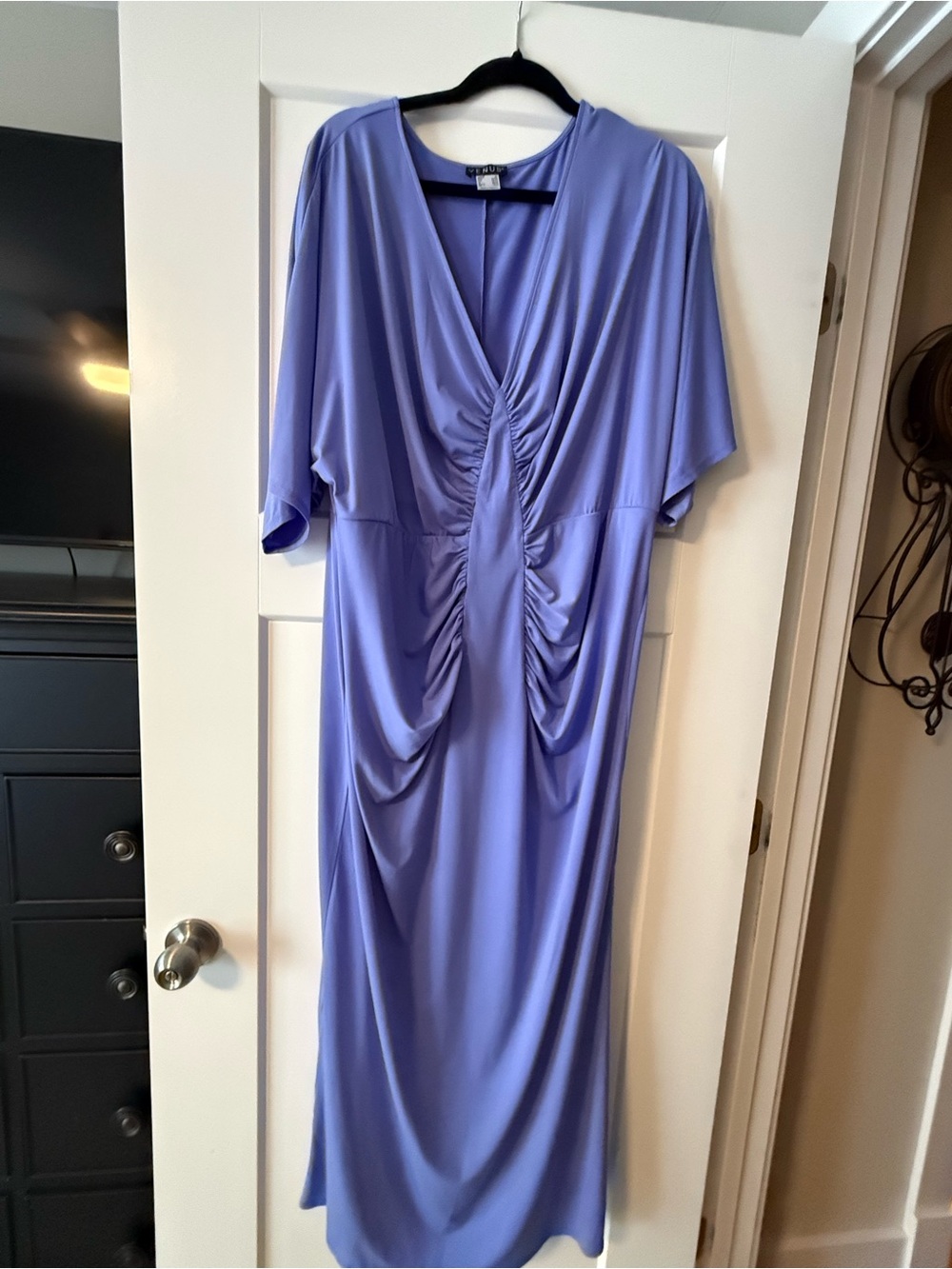 VENUS Lavender Ruched V-Neck Maxi Dress